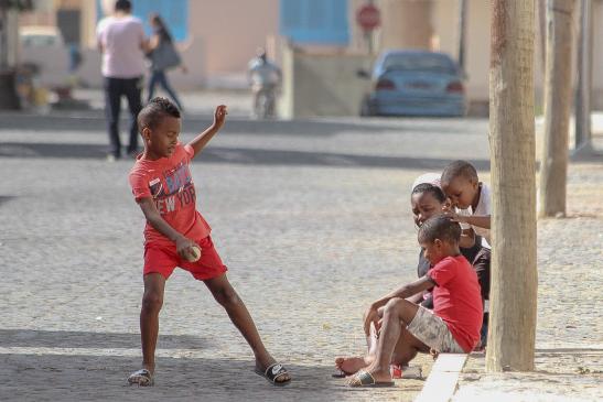 Straßenkinder, St. Maria, Sal, Caboverde #5208